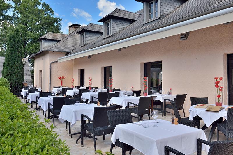 Hotel Restaurant Les Coquelicots, The Originals Relais 圣帕尔杜洛尔蒂日耶 外观 照片