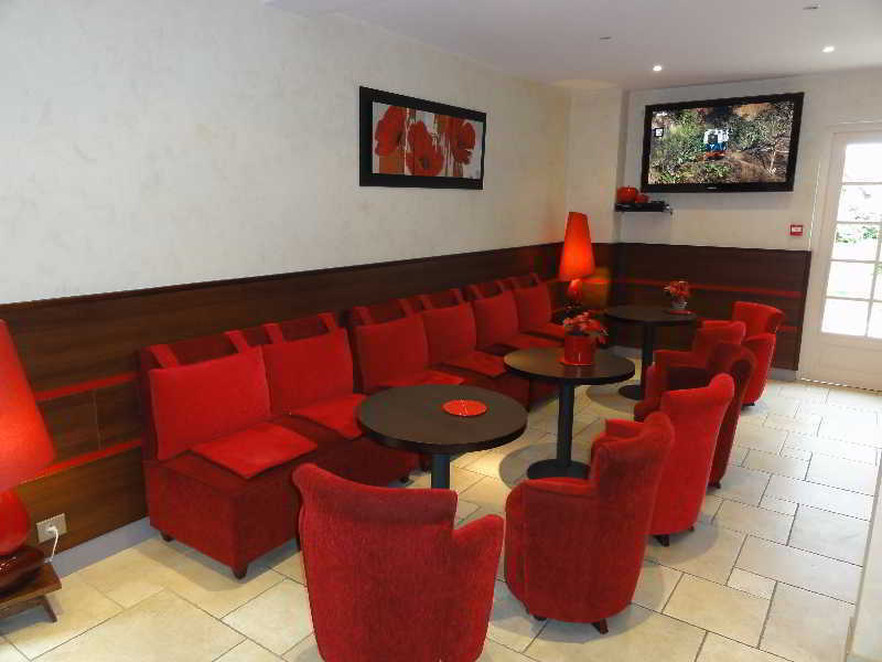 Hotel Restaurant Les Coquelicots, The Originals Relais 圣帕尔杜洛尔蒂日耶 外观 照片