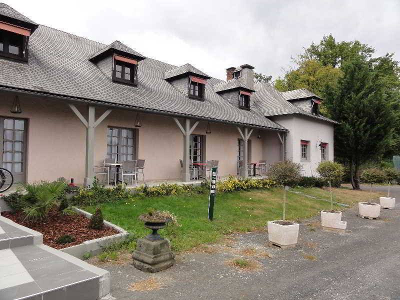 Hotel Restaurant Les Coquelicots, The Originals Relais 圣帕尔杜洛尔蒂日耶 外观 照片