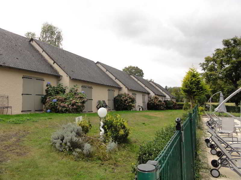 Hotel Restaurant Les Coquelicots, The Originals Relais 圣帕尔杜洛尔蒂日耶 外观 照片